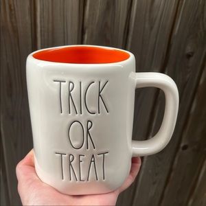 Rae Dunn trick or treat mug brand new